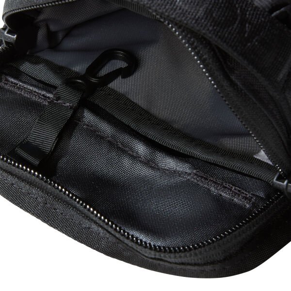BOZER CROSS BODY