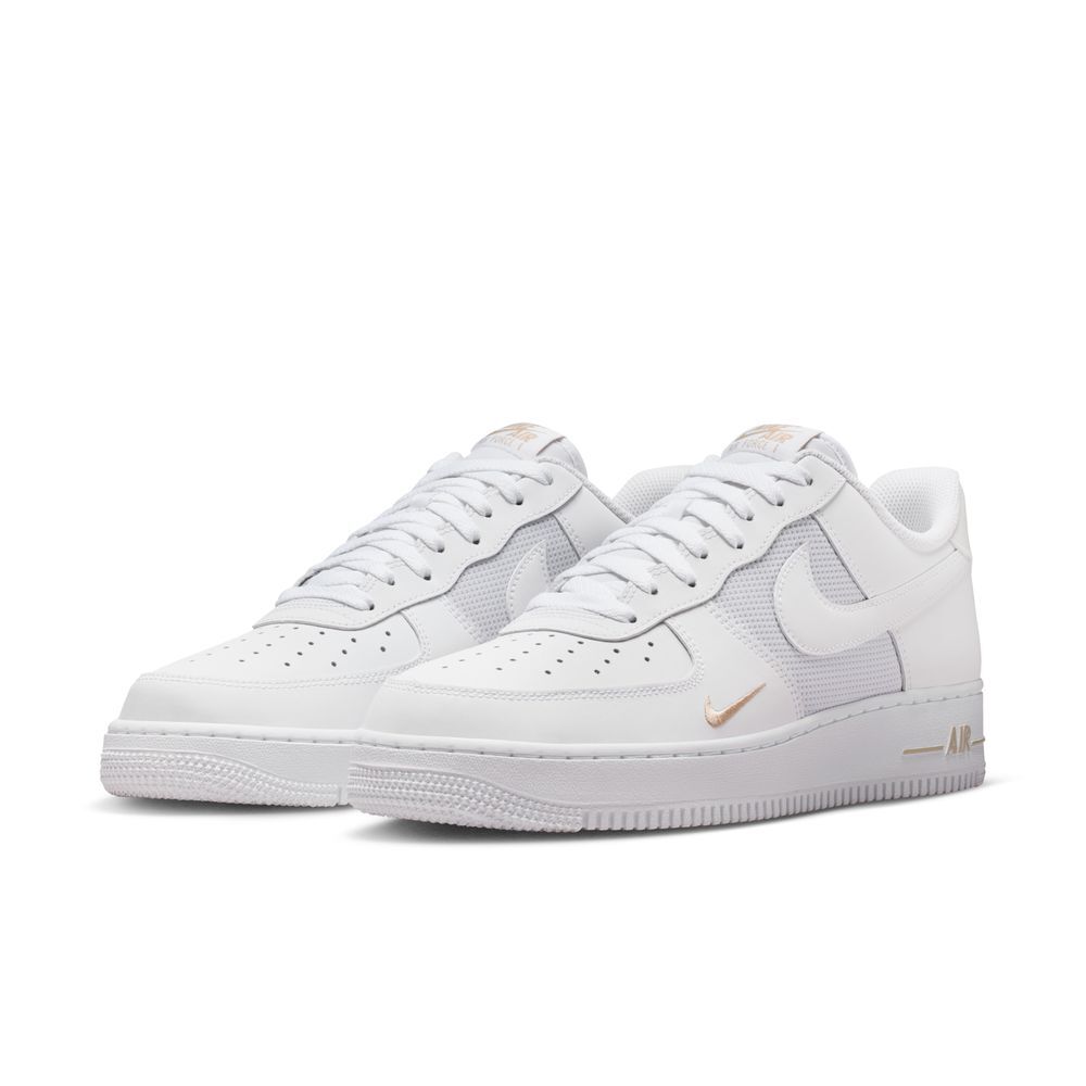 NIKE AIR FORCE 1 '07 LV8