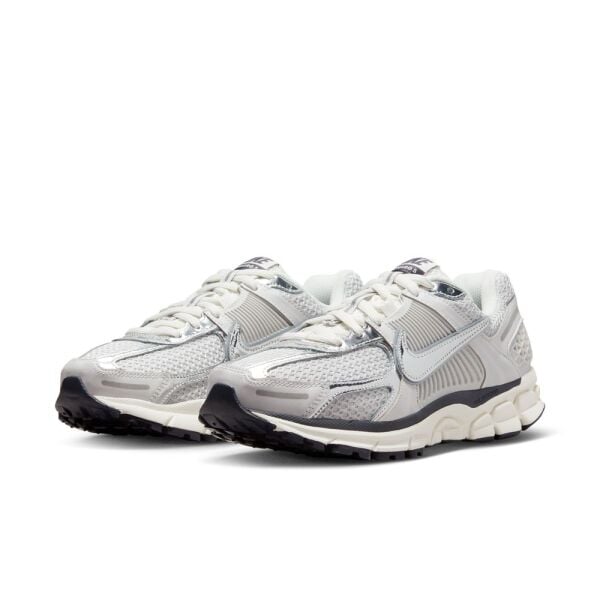 W NIKE ZOOM VOMERO 5
