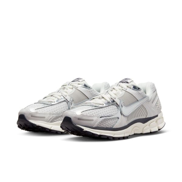 W NIKE ZOOM VOMERO 5
