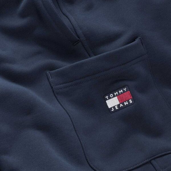 TJM BADGE CARGO SHORT