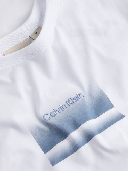 GRADIENT LOGO T-SHIRT