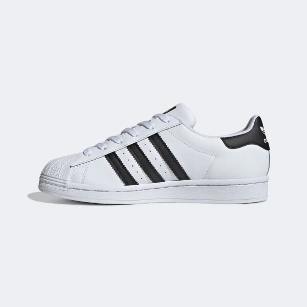 SUPERSTAR W