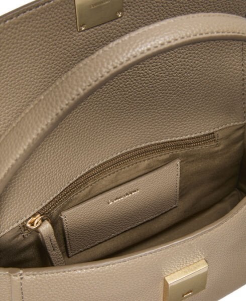 EMBLEM HW PEBBLE SHOULDER BAG