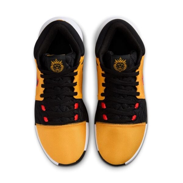LEBRON WITNESS VIII
