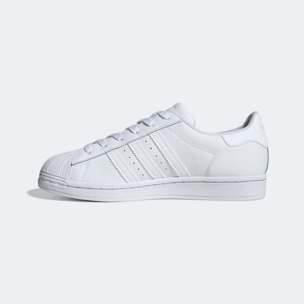 SUPERSTAR W