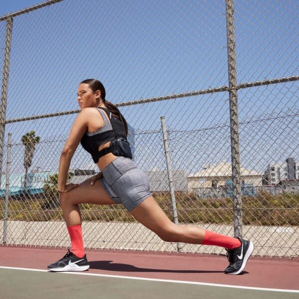 W NIKE AIR ZOOM STRUCTURE 25