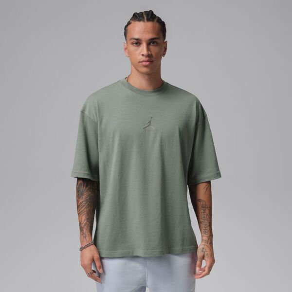 M J FLT ESS OVSZ SS CREW