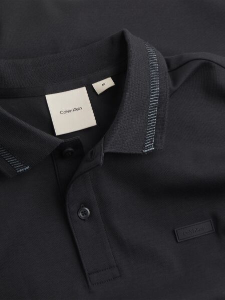 LIQUID TOUCH TEXTURE COLLAR PO