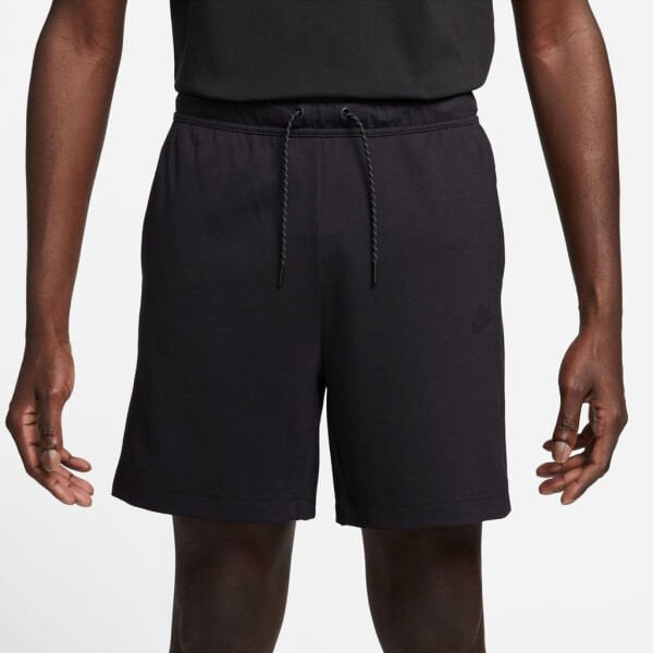 M NK TECH LGHTWHT SHORT