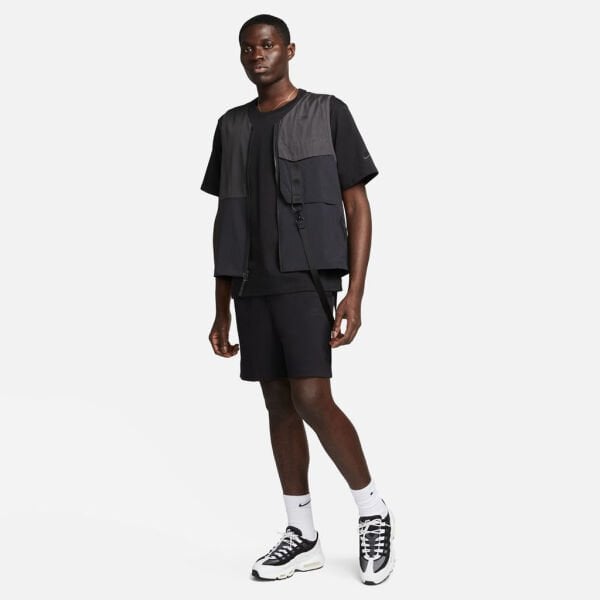 M NK TECH LGHTWHT SHORT