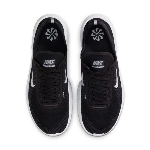 NIKE FREE 2025