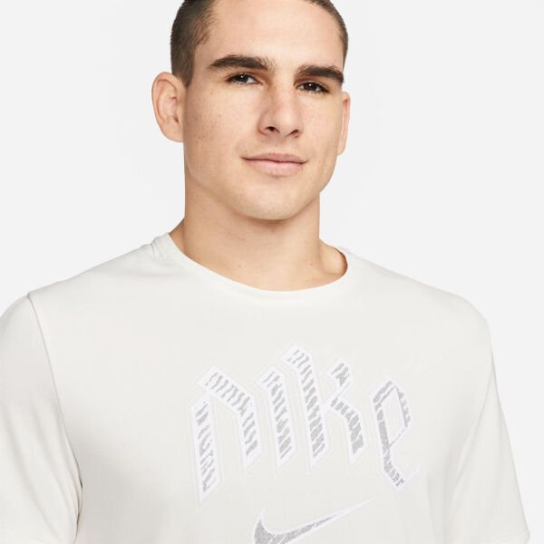 M NK DF RUN DVN MILER SS