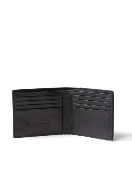 SCULPTED IMPRESSION BILLFOLD