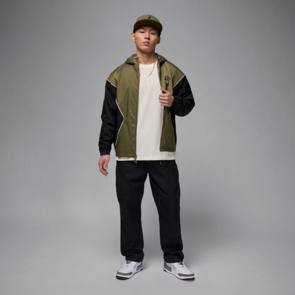 M J FLT ESS OVSZ SS CREW