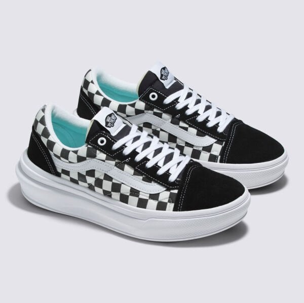 UA Old Skool Overt CC