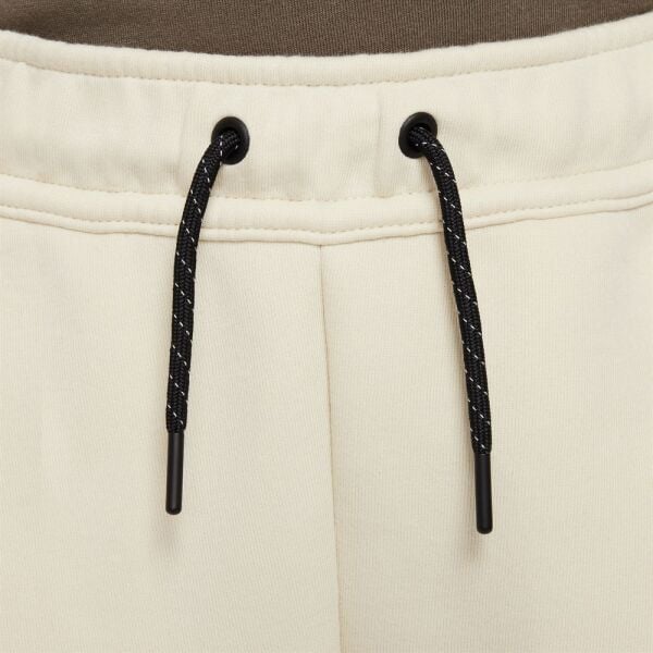 B NSW TCH FLC JGGR - PD