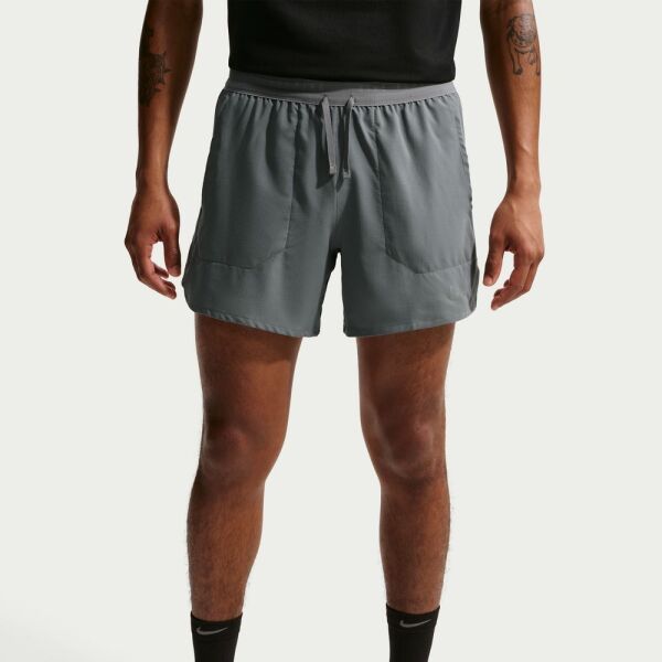 M NK DF STRIDE 5IN BF SHORT