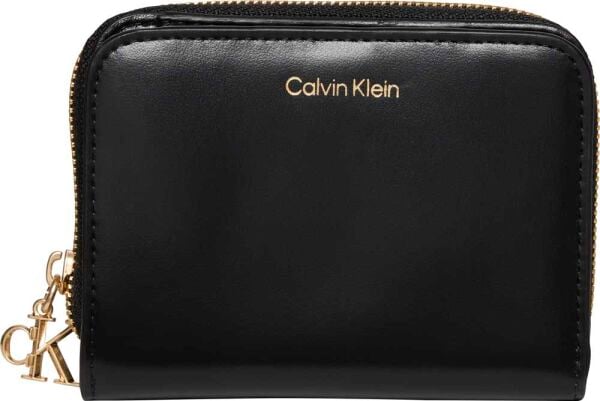 CK PULLER MEDIUM FLAP ZIP AROU