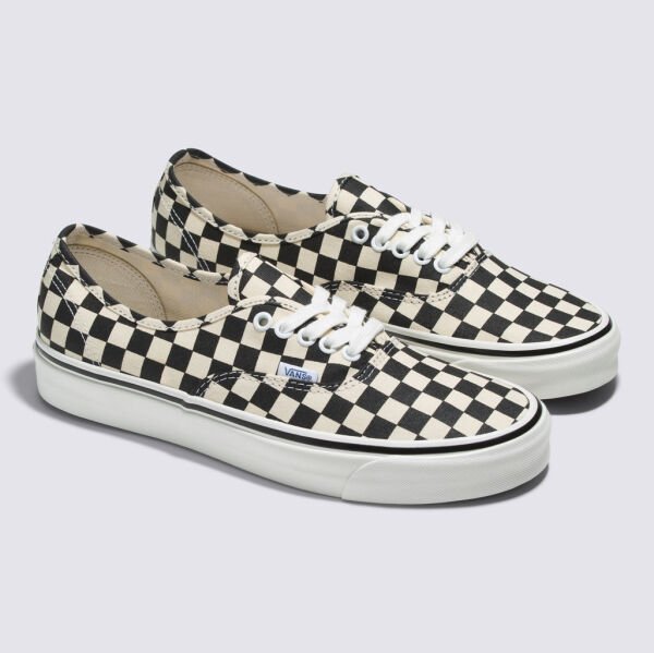 UA Authentic 44 DX