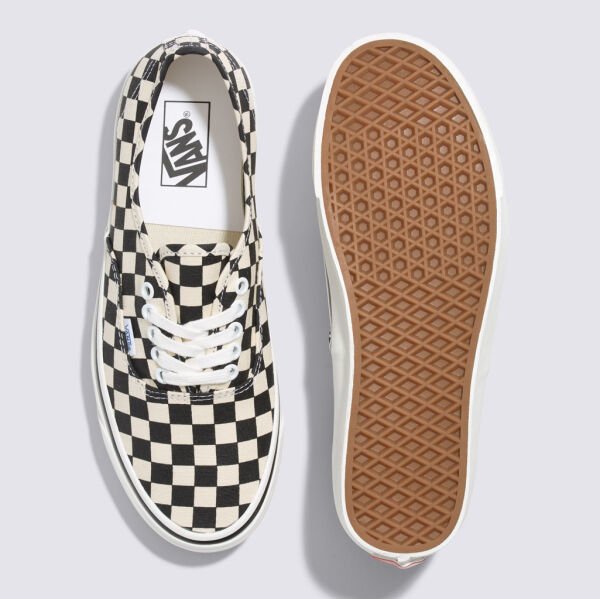 UA Authentic 44 DX