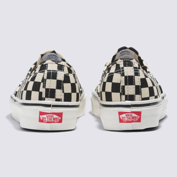 UA Authentic 44 DX