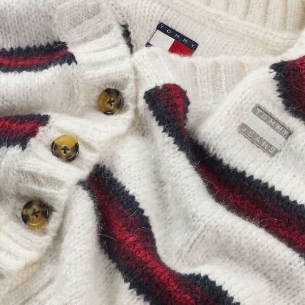 TJW BADGE STRIPE FLUFF CARDI E