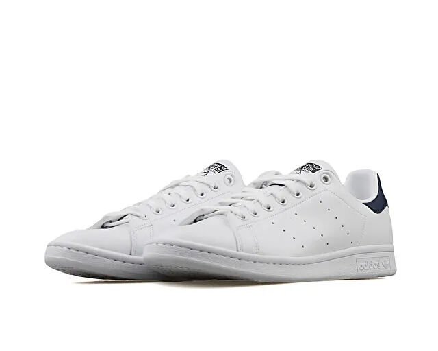 STAN SMITH