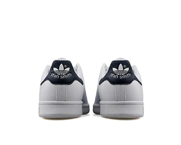 STAN SMITH