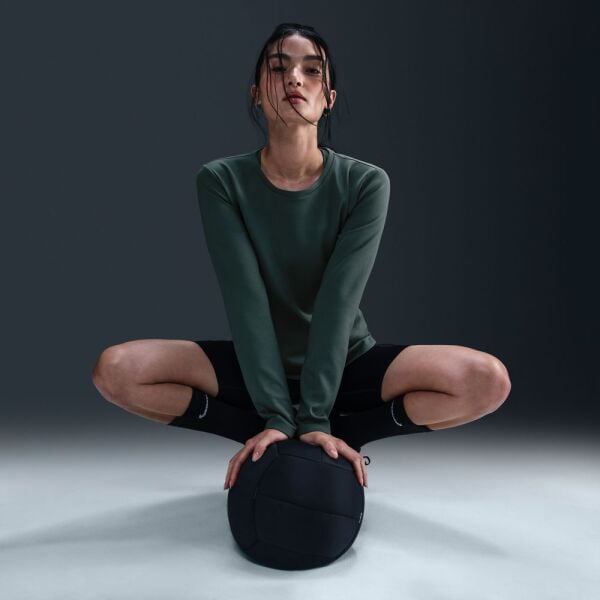 W NK ONE TF STD LS TOP