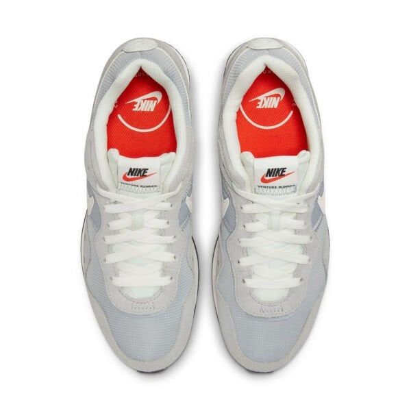 WMNS NIKE VENTURE RUNNER