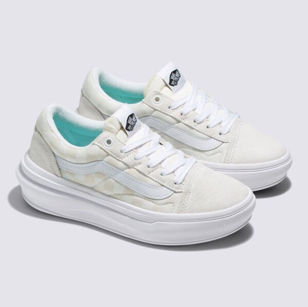 UA Old Skool Overt CC