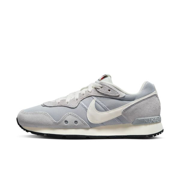 WMNS NIKE VENTURE RUNNER Gri - 41