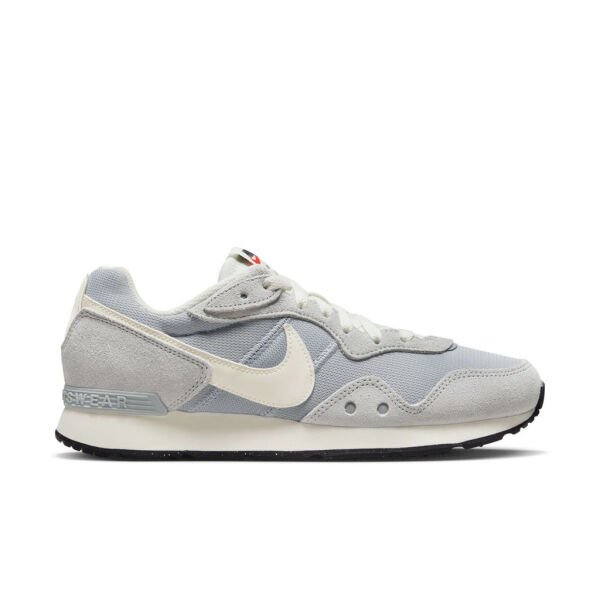 WMNS NIKE VENTURE RUNNER Gri - 41