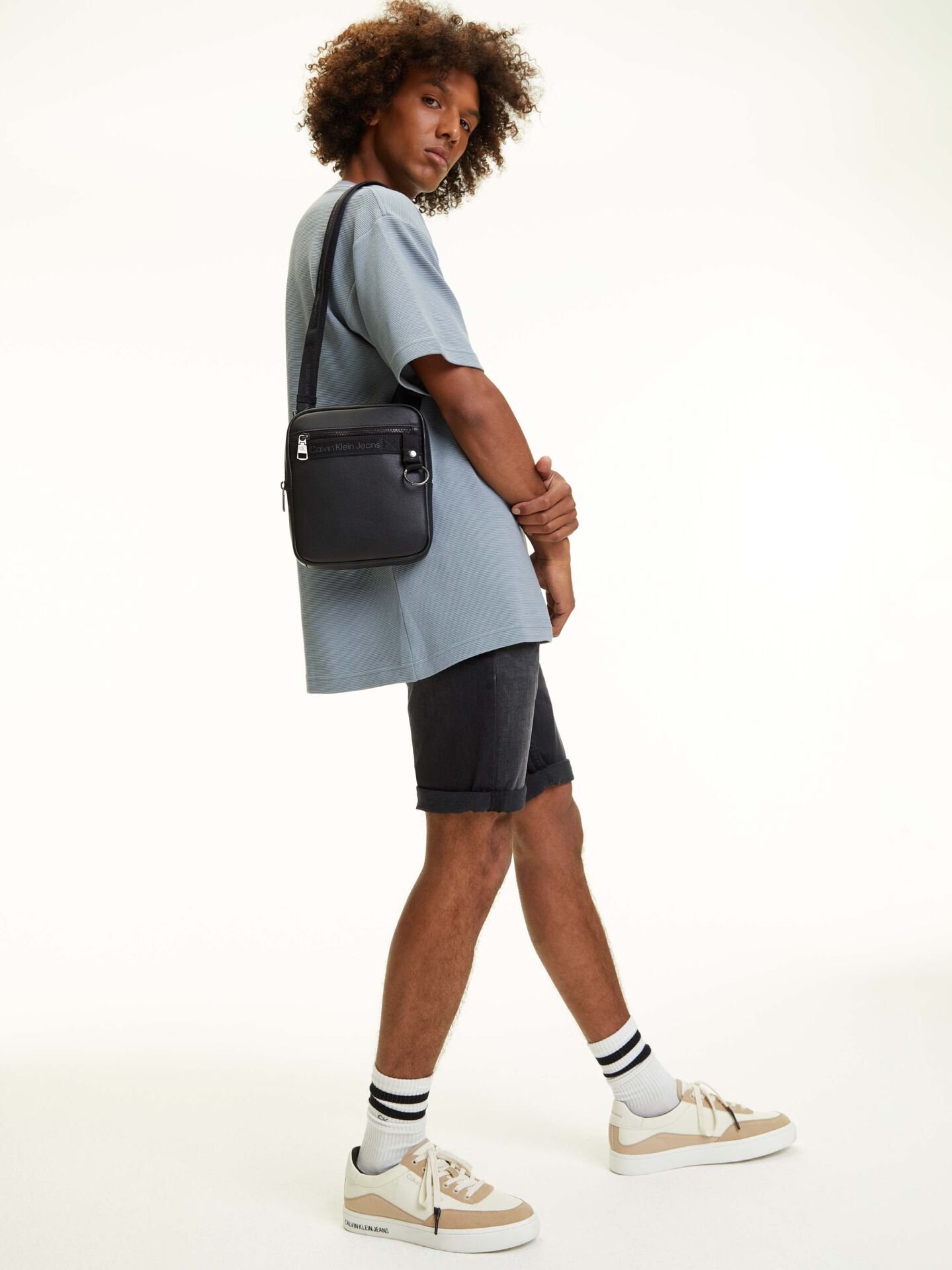 EXPLORER REPORTER18 PU