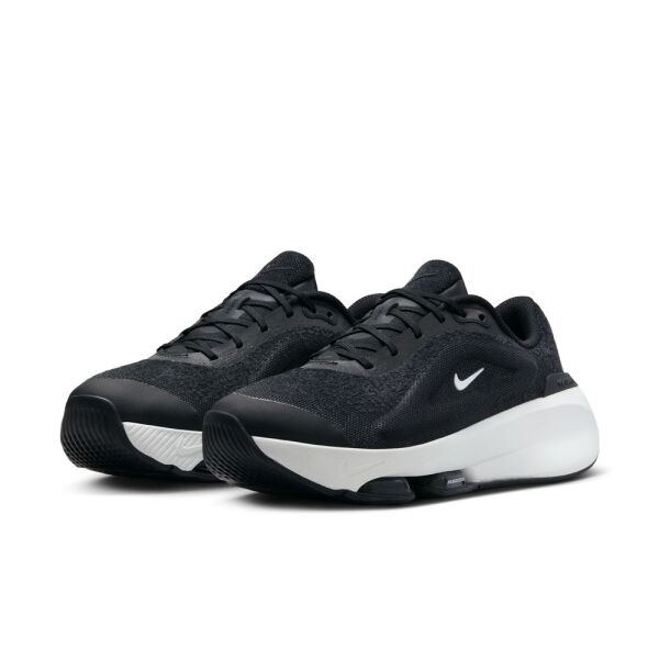 W NIKE VERSAIR