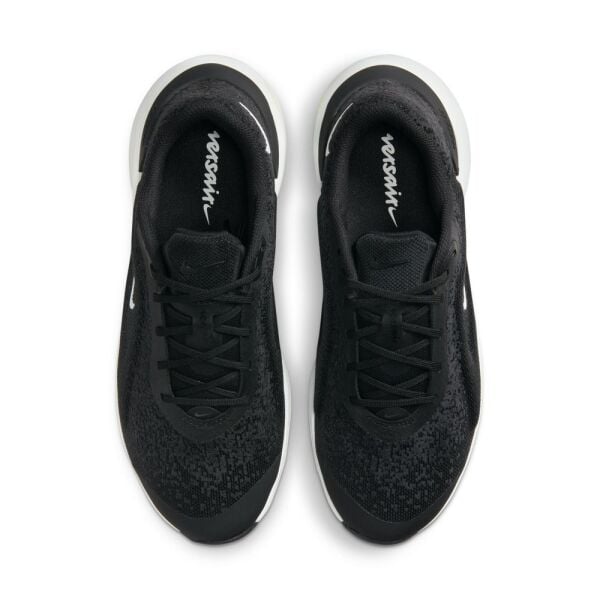 W NIKE VERSAIR