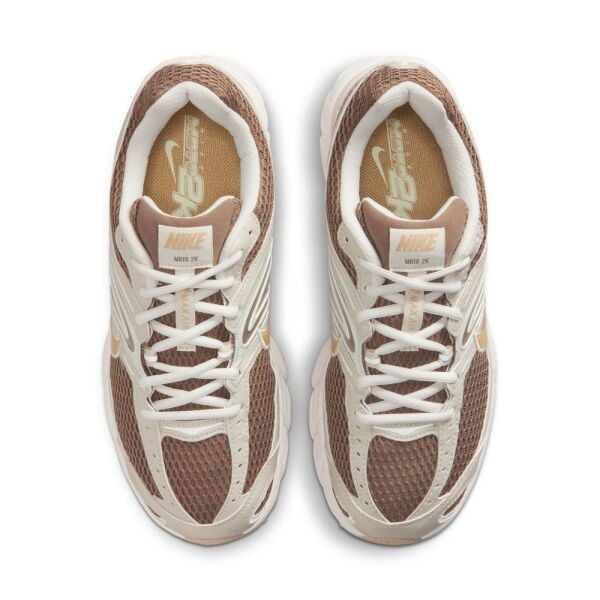 W NIKE AIR MAX MOTO 2K