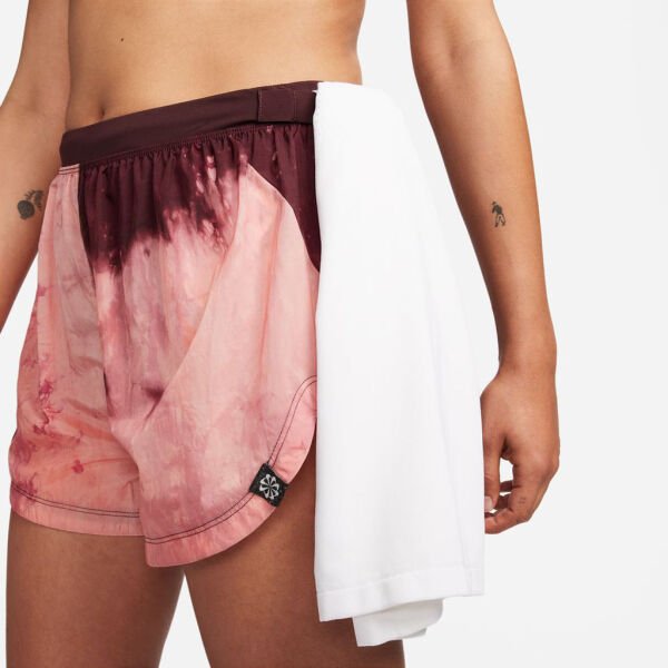 W NK TRAIL RPL MR 3'' BR SHORT