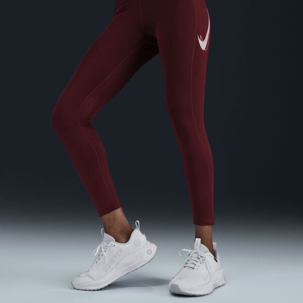 W NK FAST DF MR 7/8 TGT SW