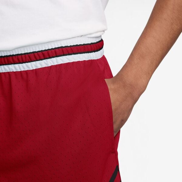 M J DF SPRT DMND SHORT