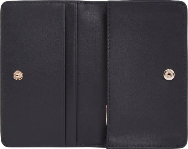 LUXE LEATHER MED FLAP