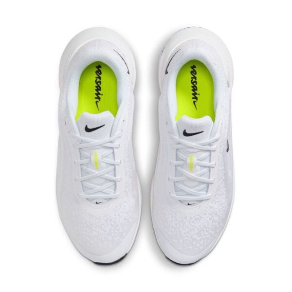 W NIKE VERSAIR