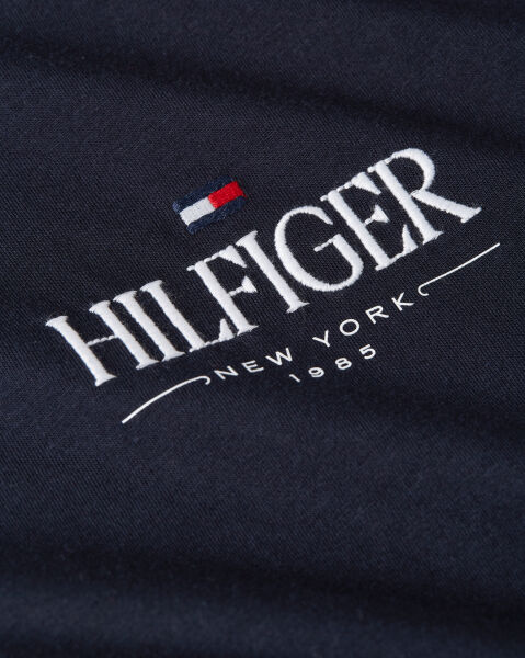 HILFIGER STACK TEE