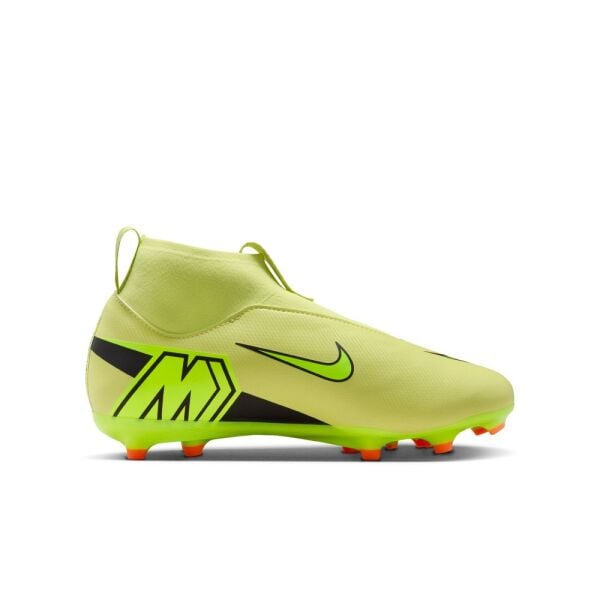 JR ZOOM SUPERFLY 10 ACAD FGMG