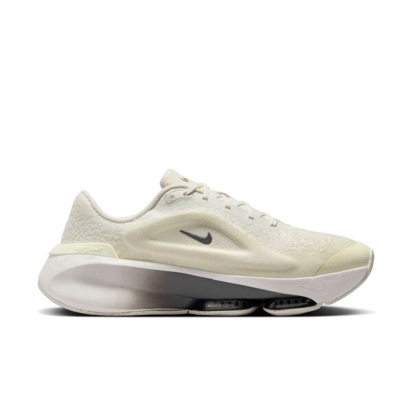 W NIKE VERSAIR