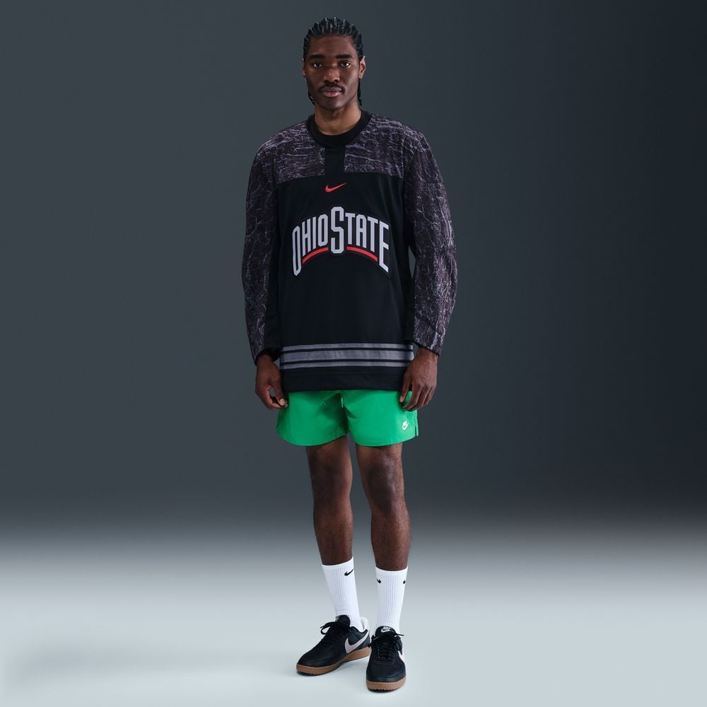 M NK CLUB FLOW SHORT