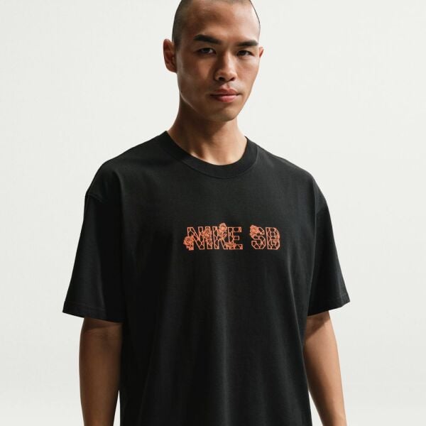 U NK SB TEE LSE VARSITY