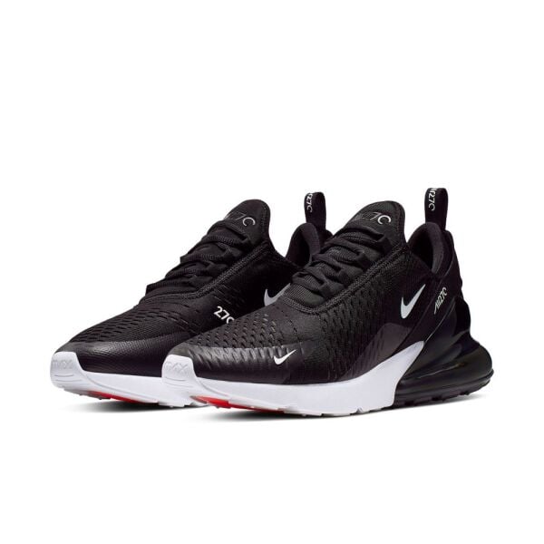 AIR MAX 270