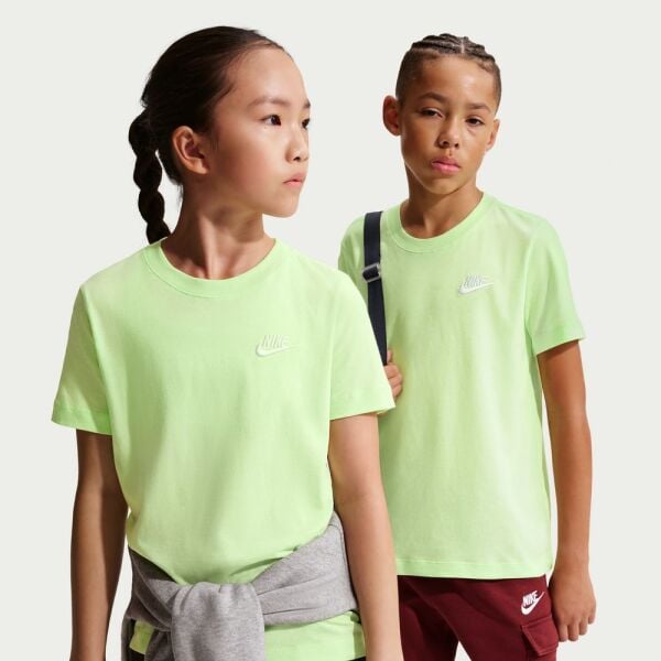 K NSW TEE EMB FUTURA LBR